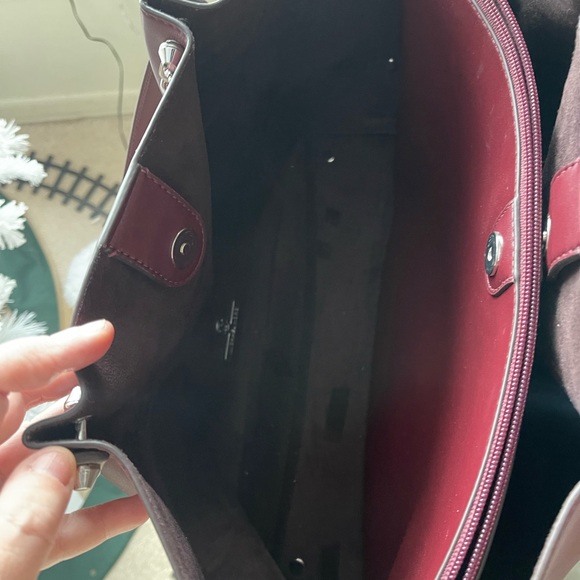 SALE🍁NEW Michael Kors Zena Extra Large Tote/Merlot HOT COLOR🍁 - Picture 3 of 10